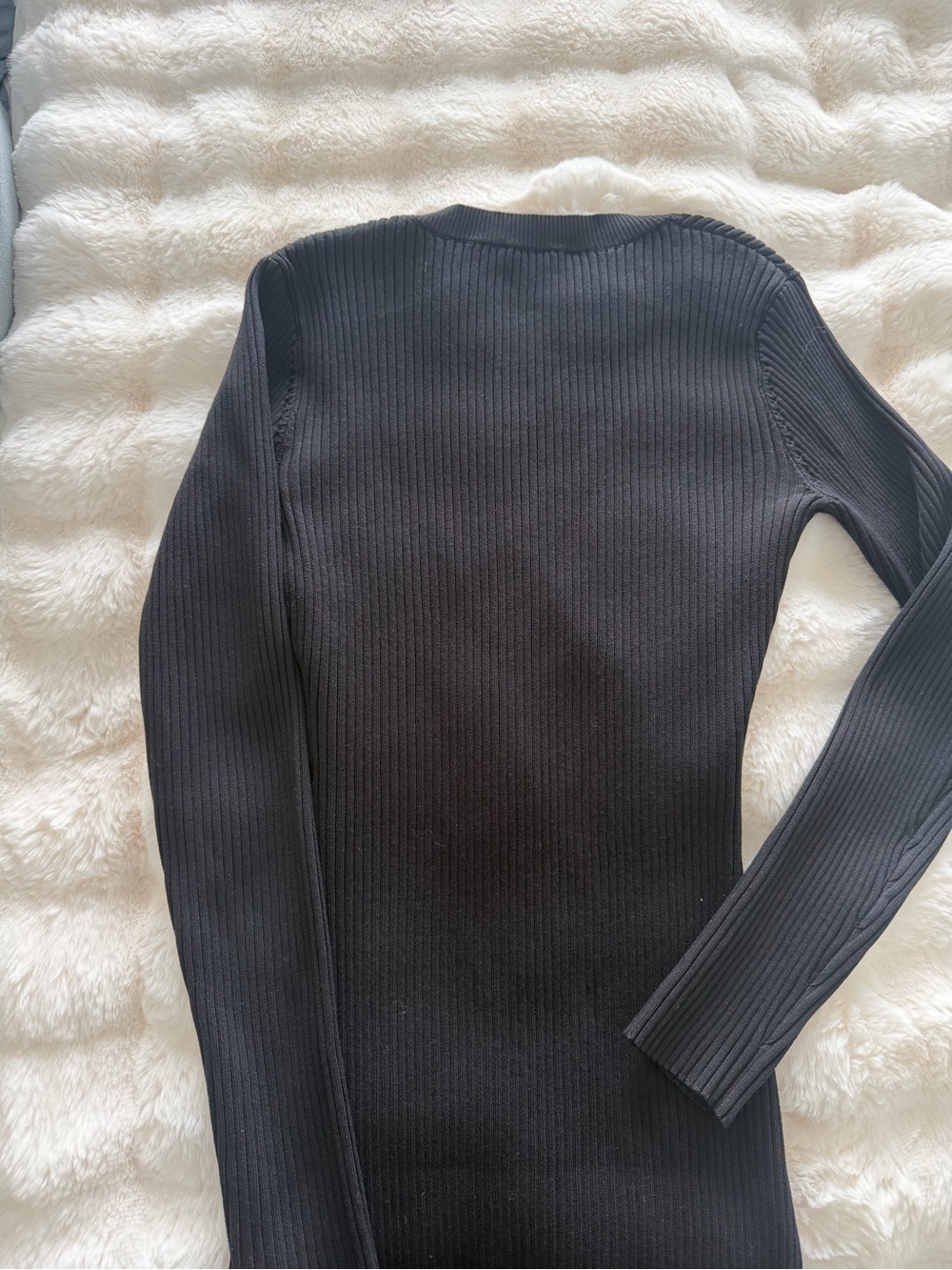 Astr Black Ribbed Long Sleeve Maxi Dress - Picture 6 of 7